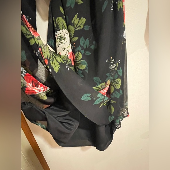Loft- Floral sheer overlay slip dress- size medium - Picture 6 of 9